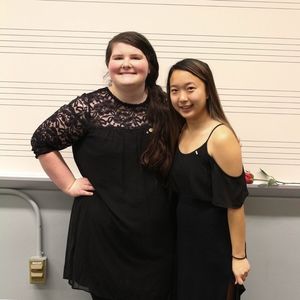 Meet your Posher, Abbey